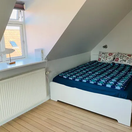 Hyggelig 1.sals I Midtby. דירה *